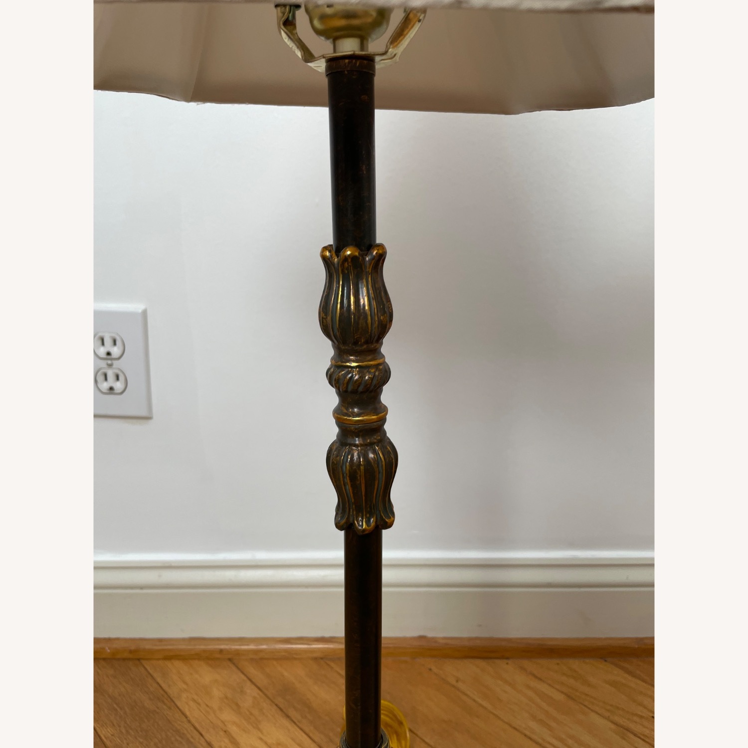 Vintage Traditional Bronze Buffet Table Lamps 2 - image-4