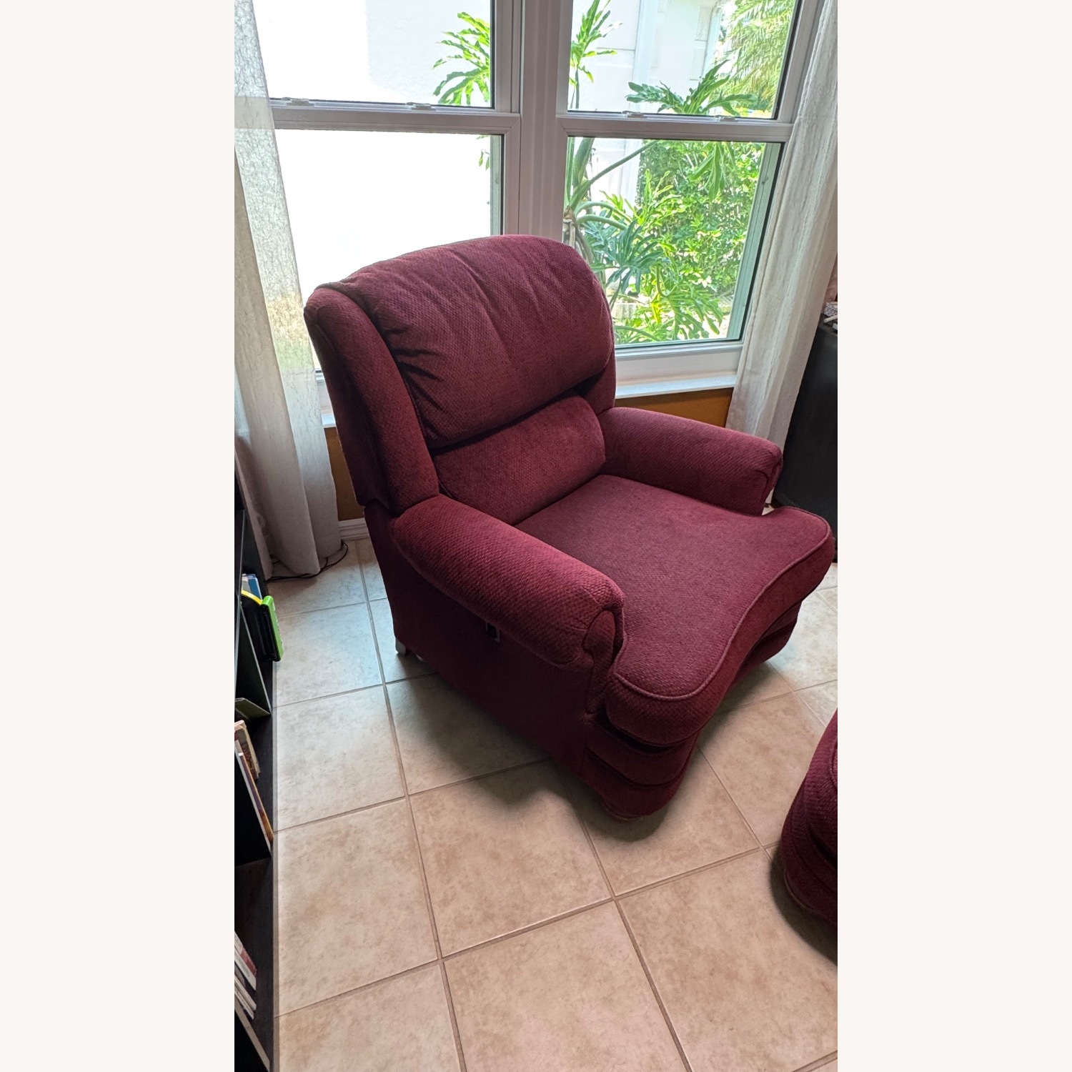 Smith Brothers Of Berne Inc Red Fabric Recliner - image-8