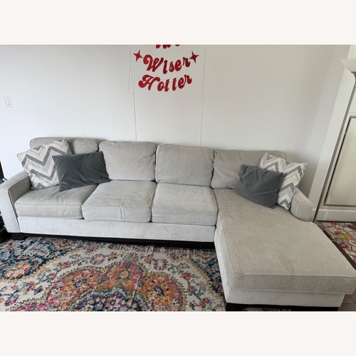 Used Raymour & Flanigan Light Gray Fabric Sleeper Sofa for sale on AptDeco