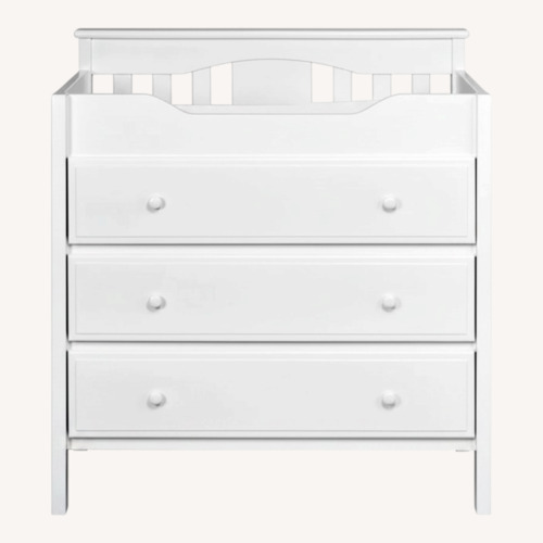 Used Davinci Jayden Changing Table for sale on AptDeco