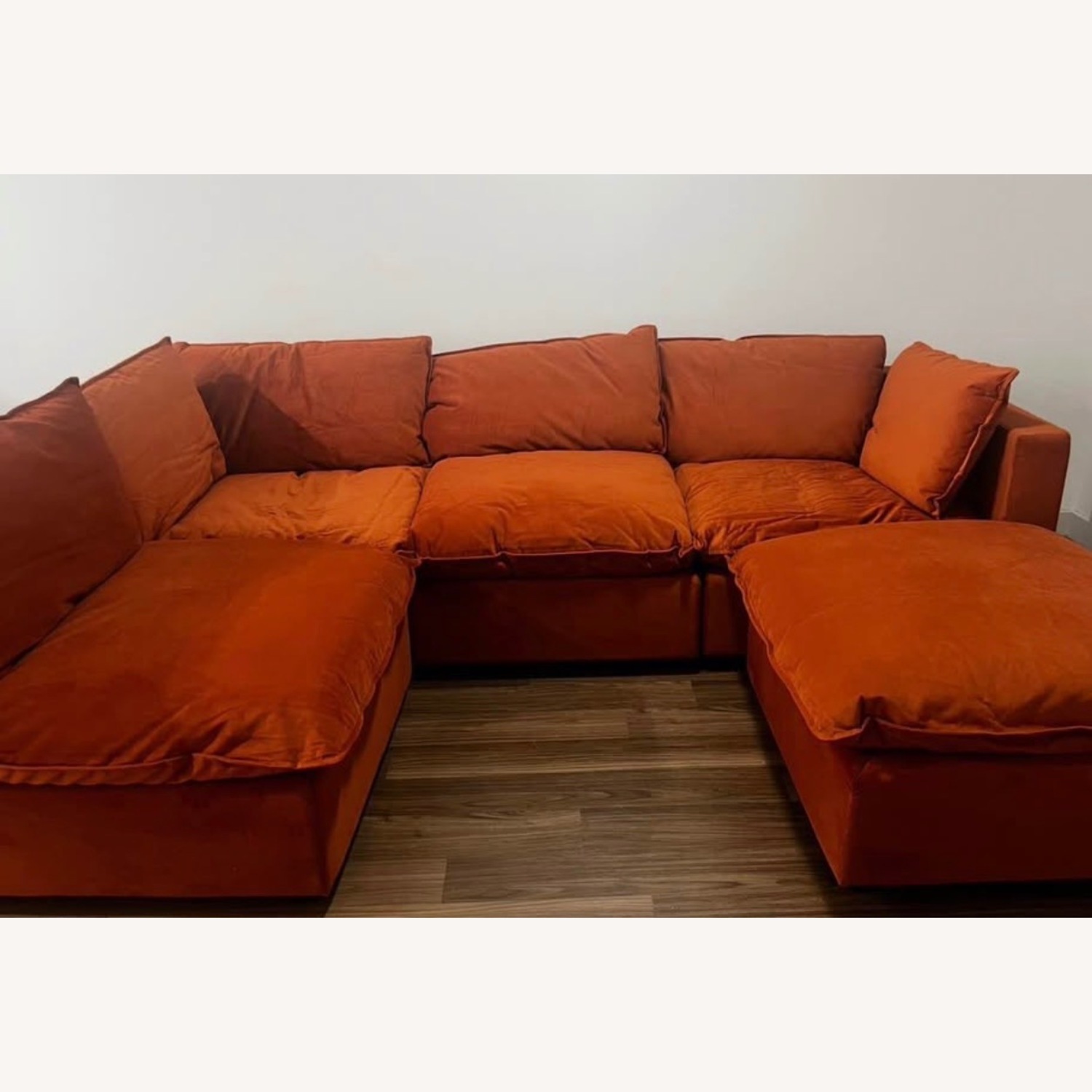 Albany Park Sectional - image-3