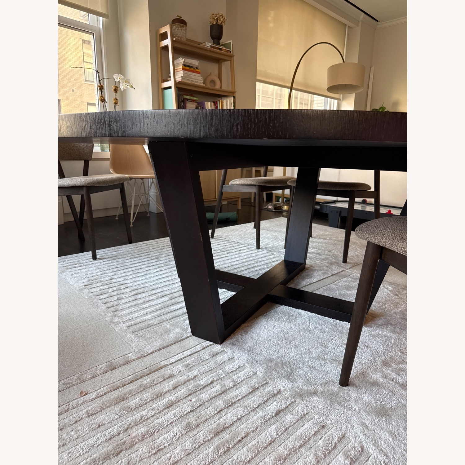 B&B Italia Antonio Citterio Round Dining Table - image-3