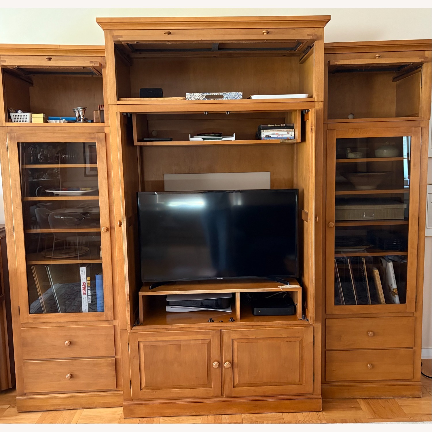 Ethan Allen Country Colors Wall Unit - image-2