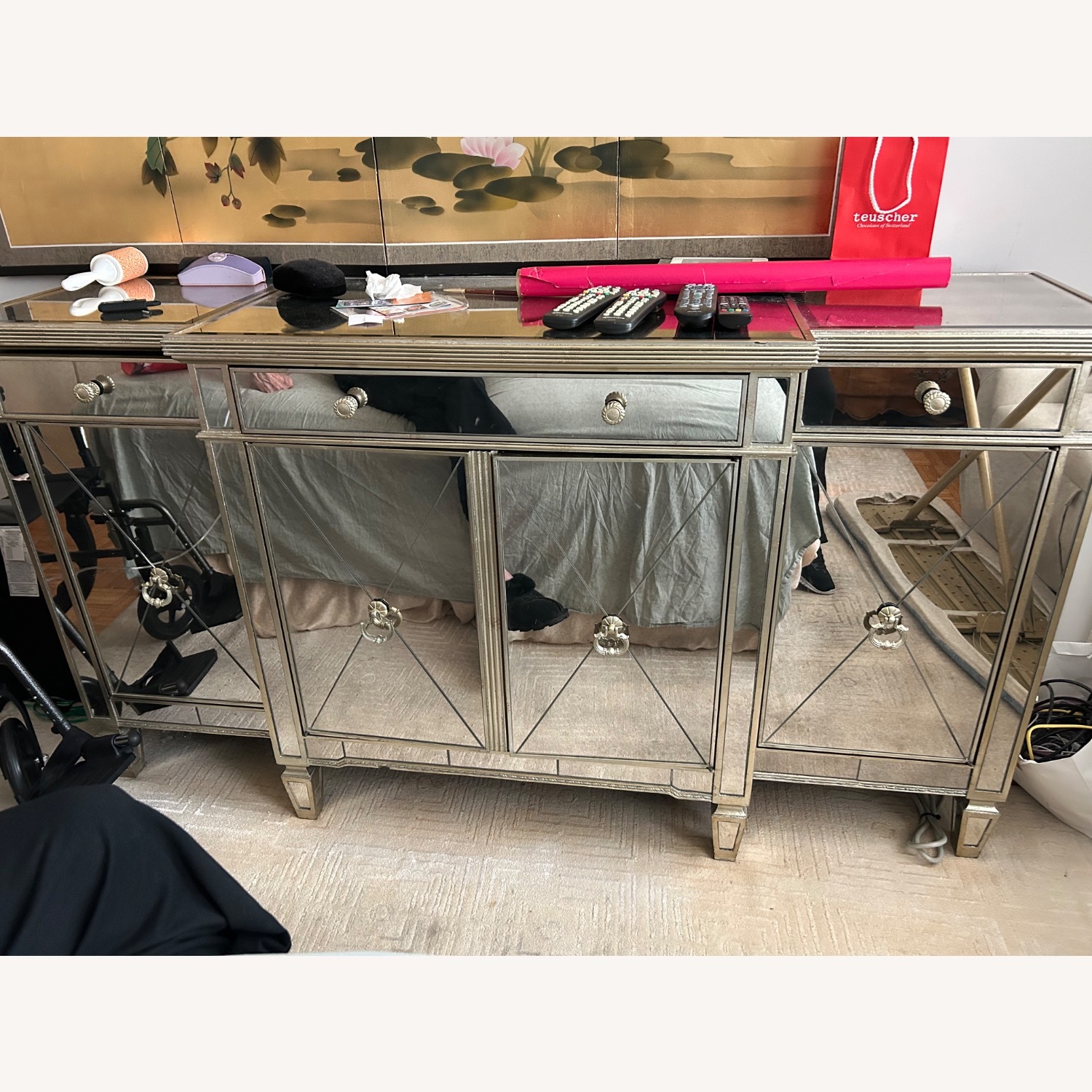 Mirrored Cabinet - image-2