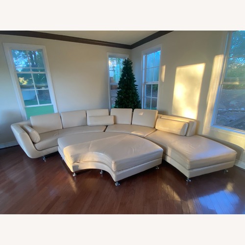 Used Curved Configurable Sectional for sale on AptDeco