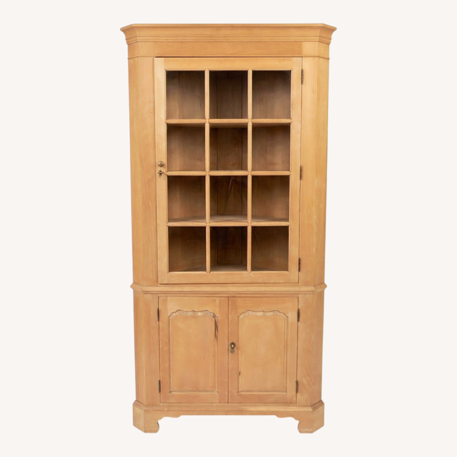 Corner Cabinet - image-0