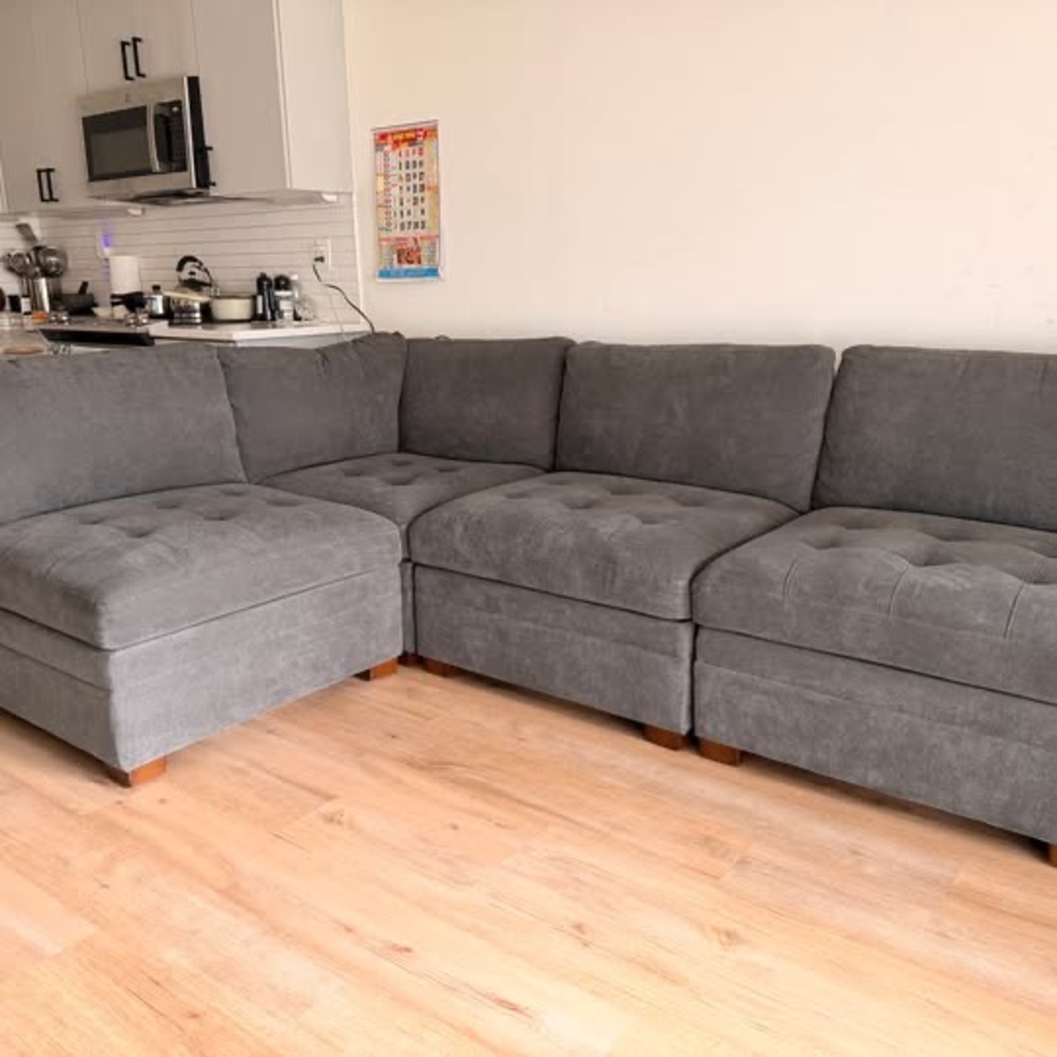 Thomasville Sectional 6-piece Dark Gray & Ottoman - image-1