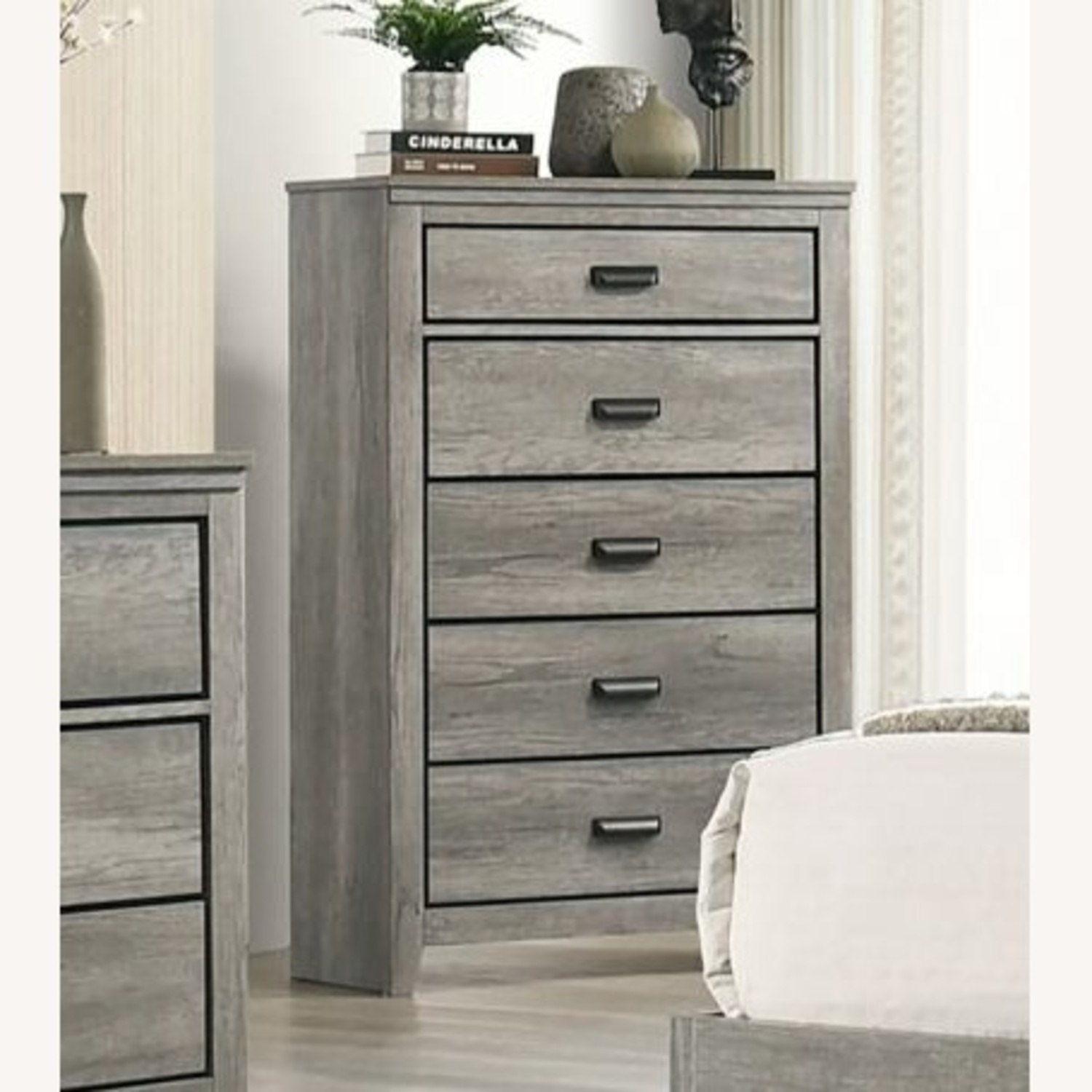 Affordable Home Furnishings Light Gray Chest - image-4