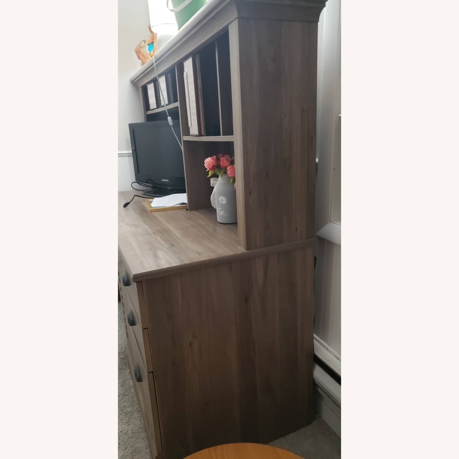 Sauder Computer Desk with Hutch - image-3