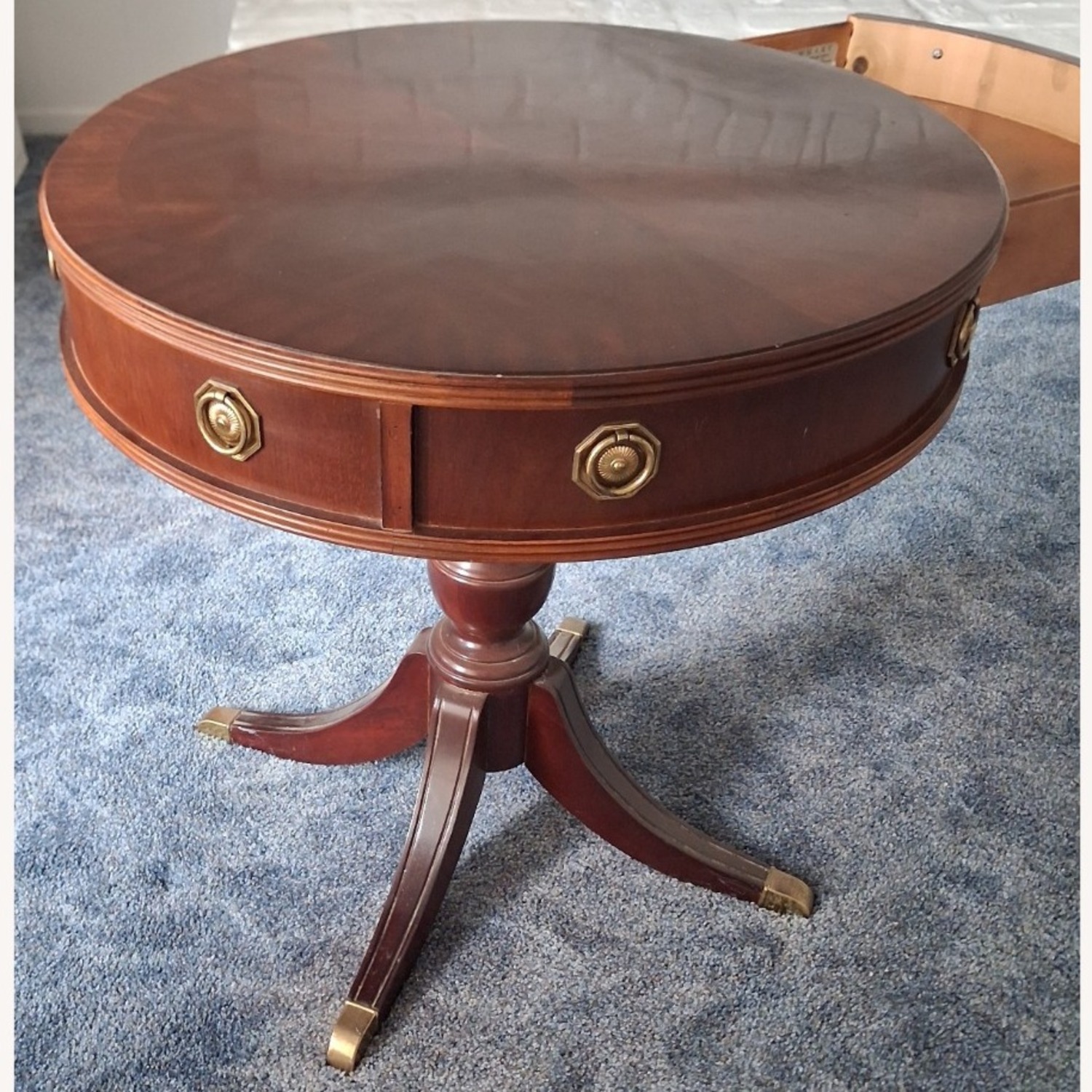 Hammary Banded Inlaid Mahogany Drum Table - image-3