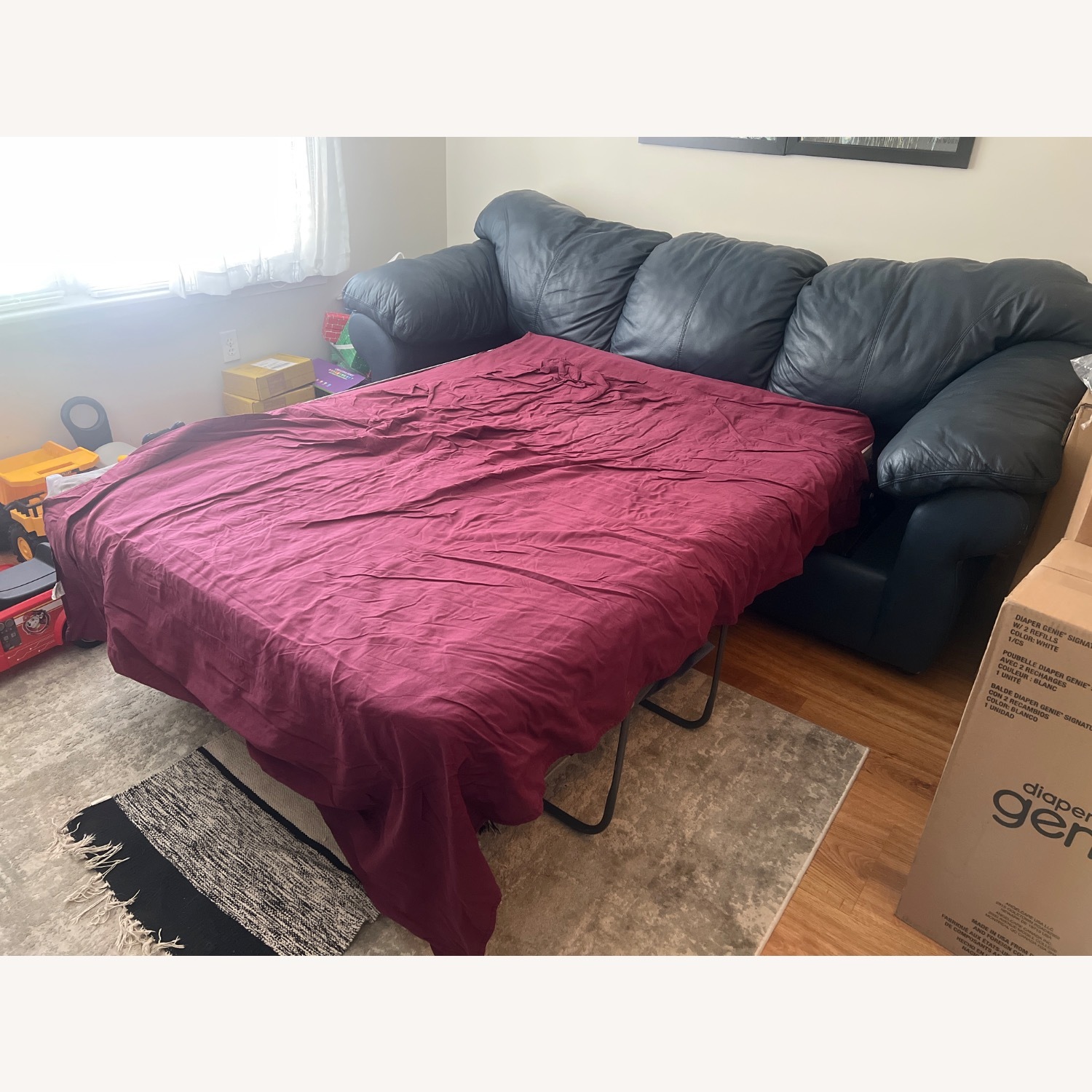 Sealey Furniture Blue Leather Sleeper Sofa - image-3