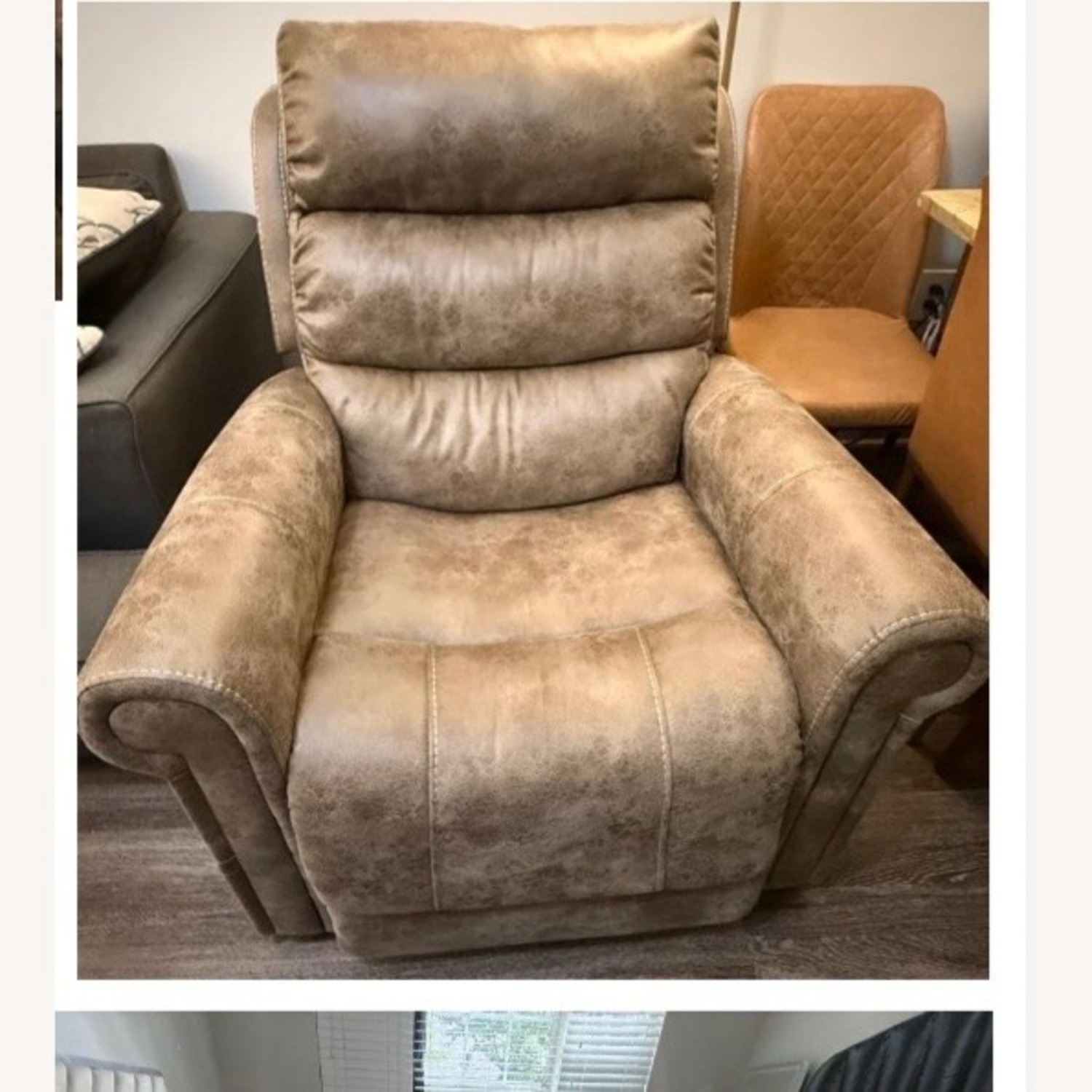 Rooms To Go Colson  Light Brown Polyurethane Recliner - image-2