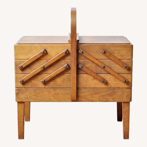 Used Vintage/Antique Expandable Sewing Box for sale on AptDeco