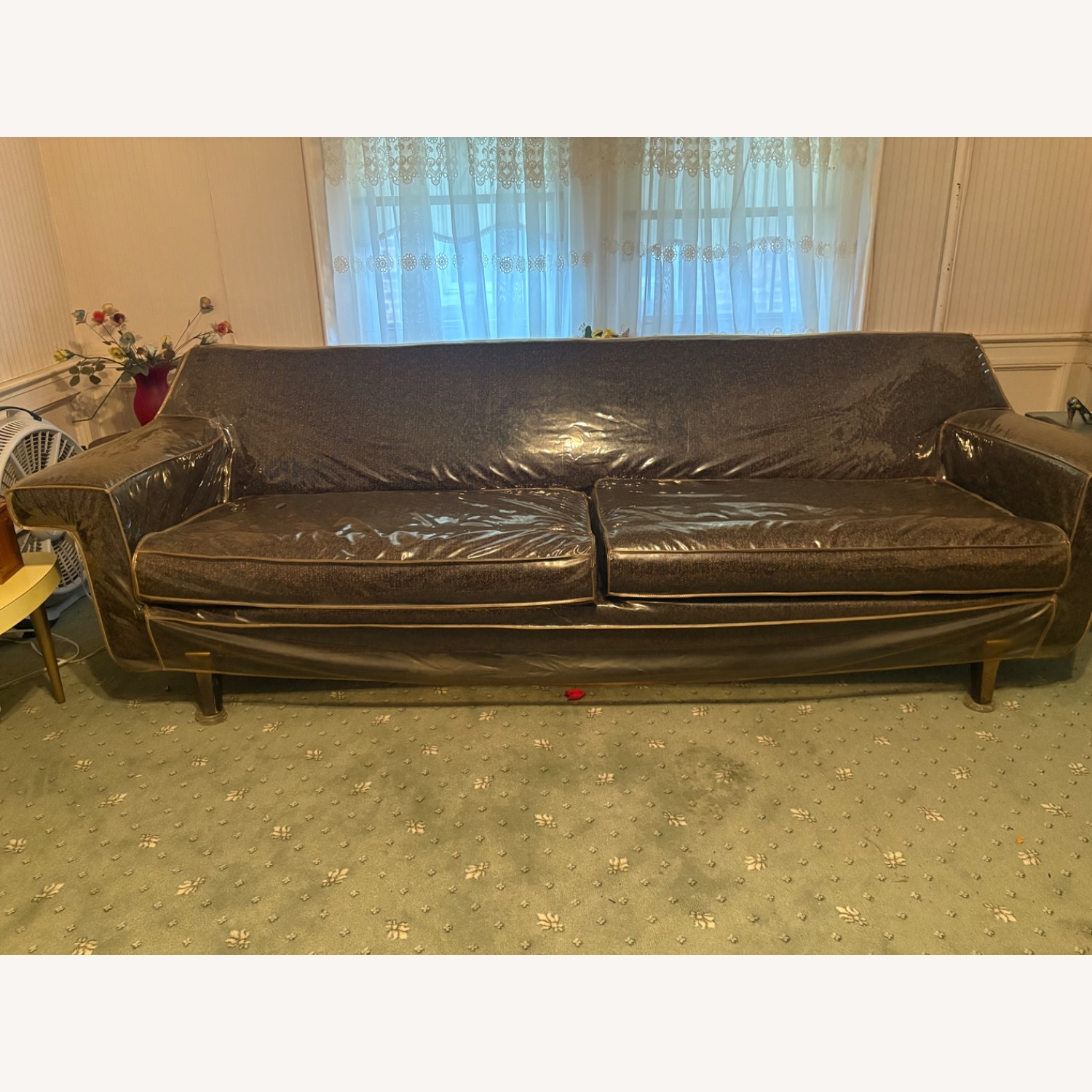 Vintage Sofa - image-1