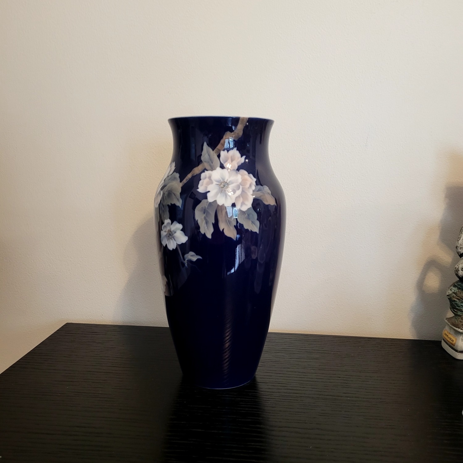 Vintage/Antique Blue Porcelain Décor - image-2