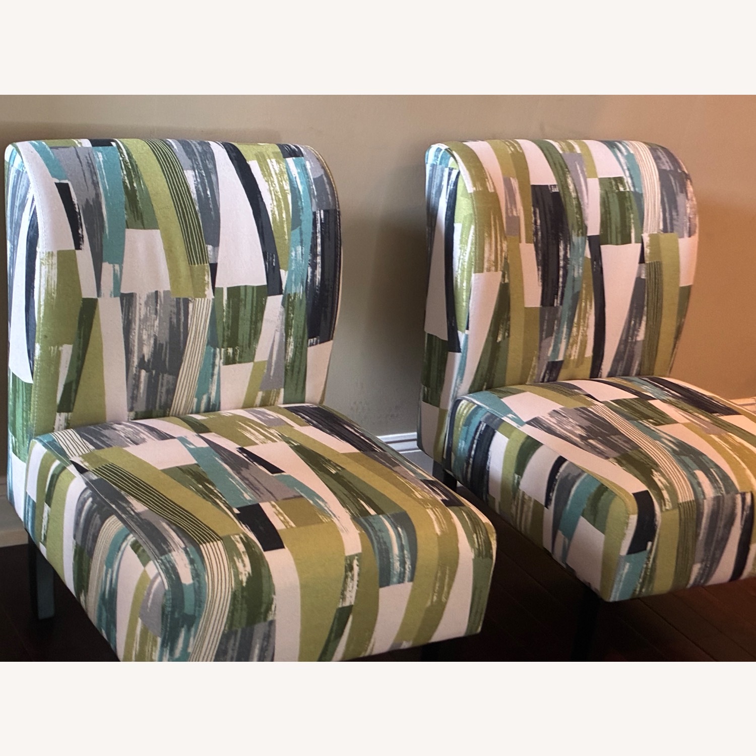 Ashley Chairs - image-1