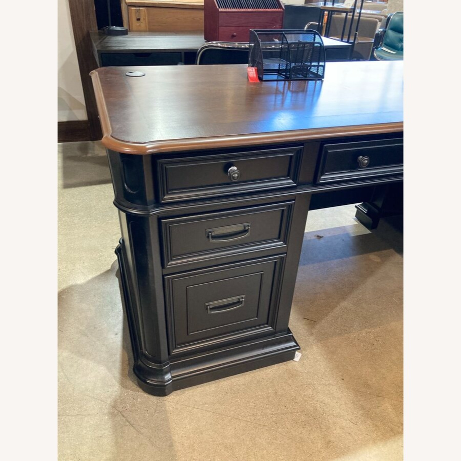 Roanoke Black L-Shape Desk - image-6