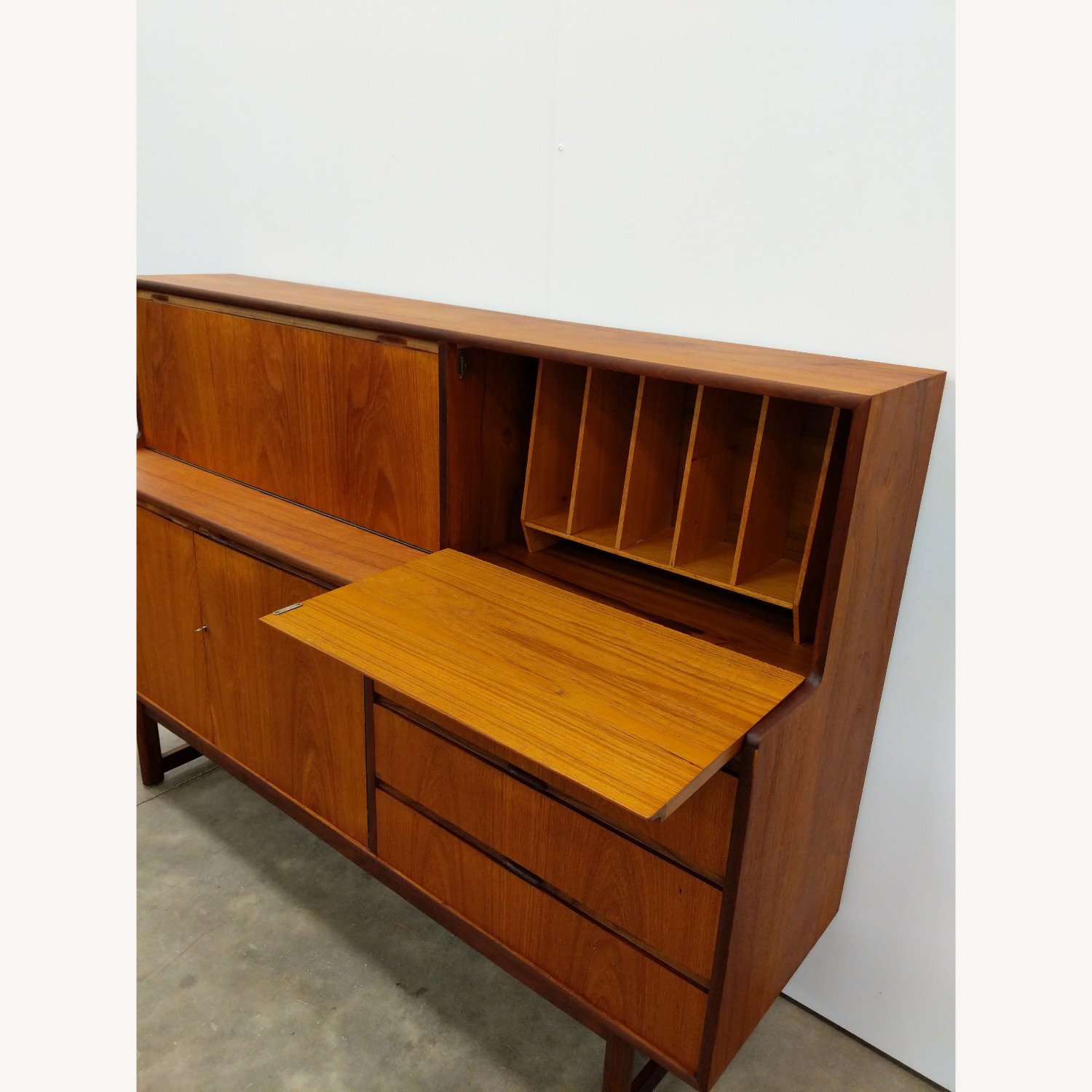 Vintage Mid Century Modern Teak Turnidge Sideboard - image-3