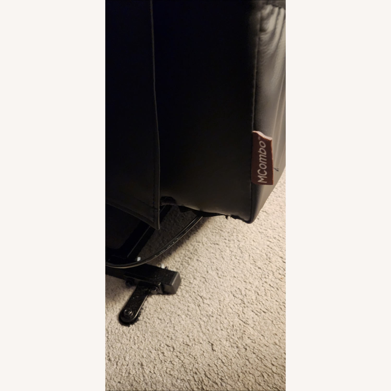 Amazon Black Faux Leather Recliner Lift Chair with Heat and Massage - image-9