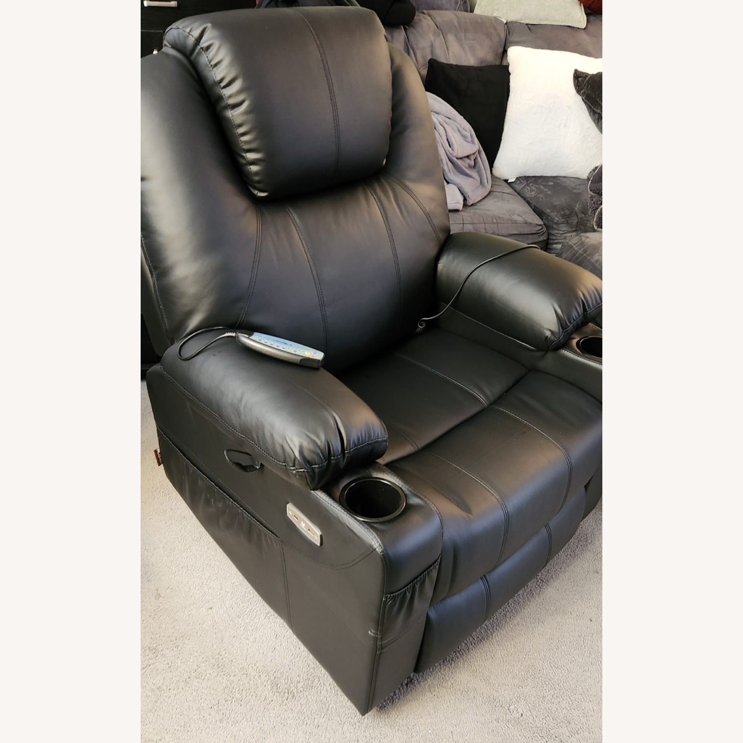 Amazon Black Faux Leather Recliner Lift Chair with Heat and Massage - image-10