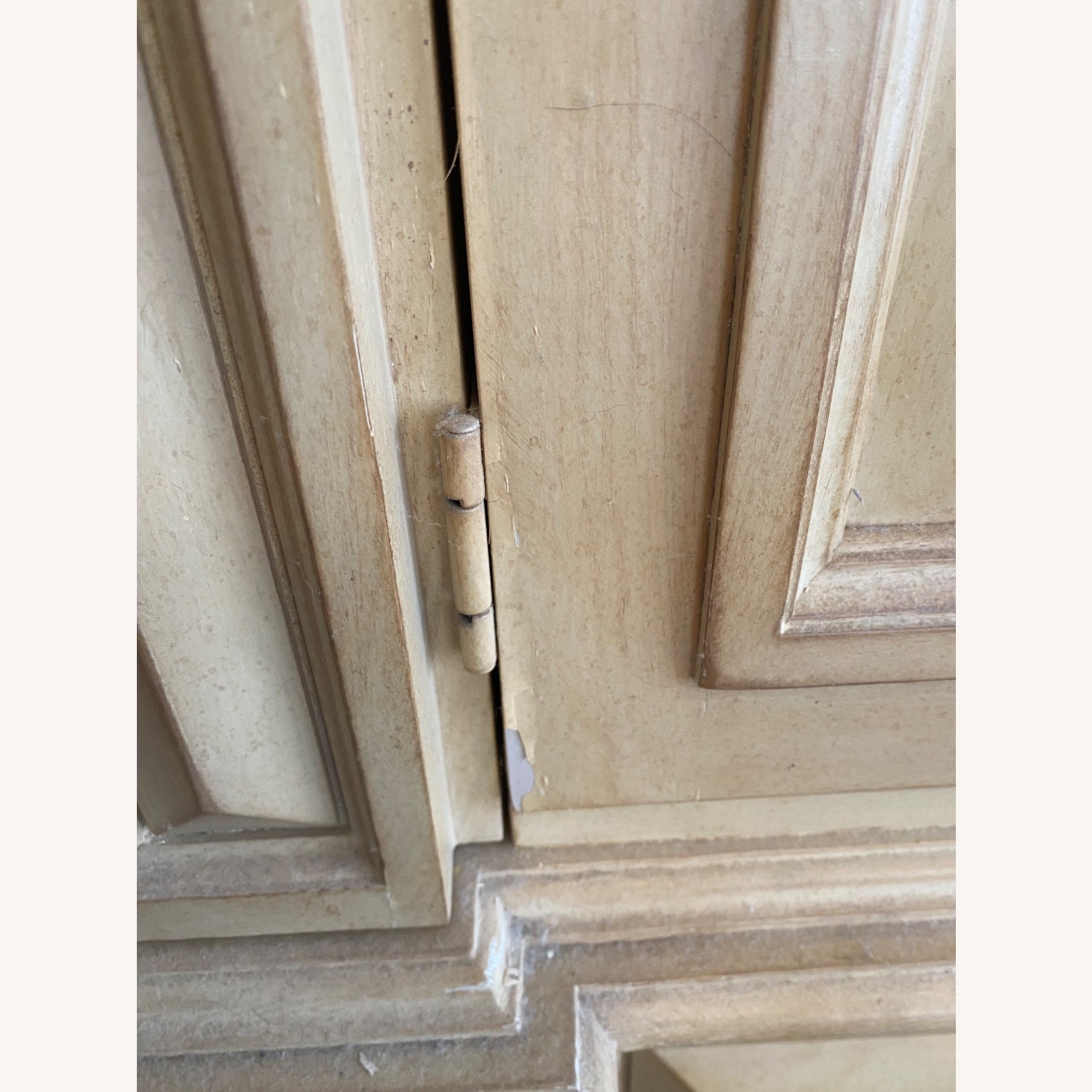 Thomasville Furniture Industries Sideboard - image-7