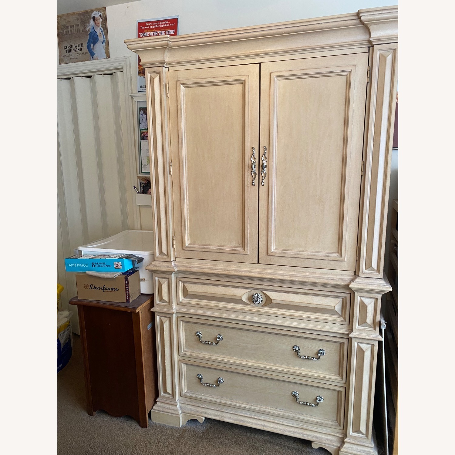 Thomasville Furniture Industries Sideboard - image-2