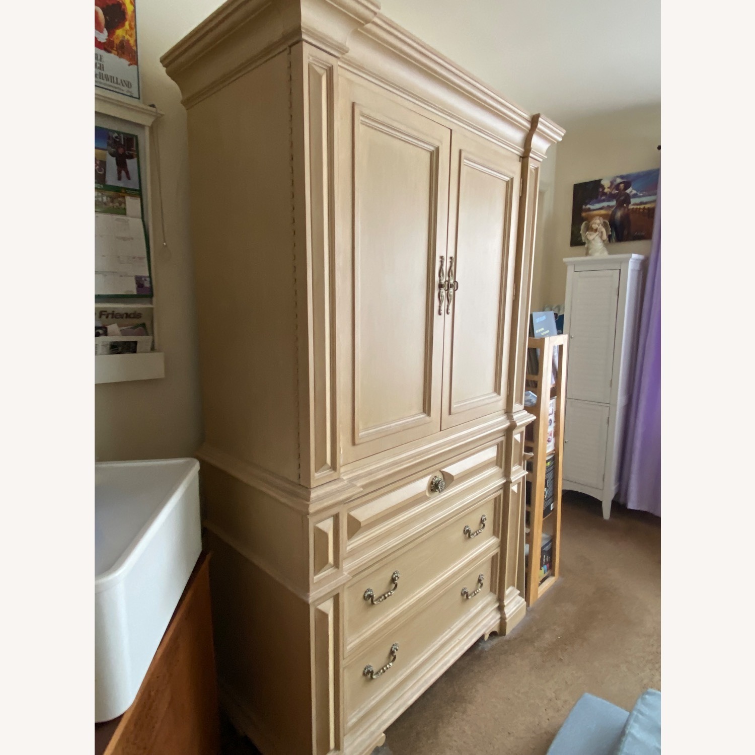 Thomasville Furniture Industries Sideboard - image-13