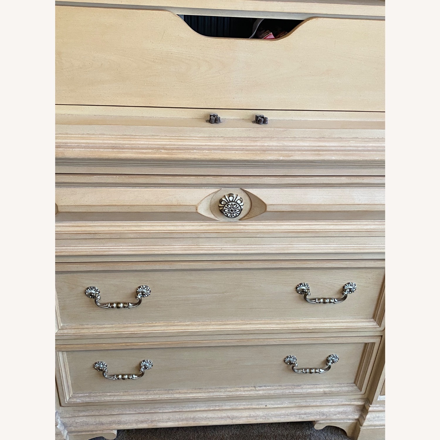 Thomasville Furniture Industries Sideboard - image-3