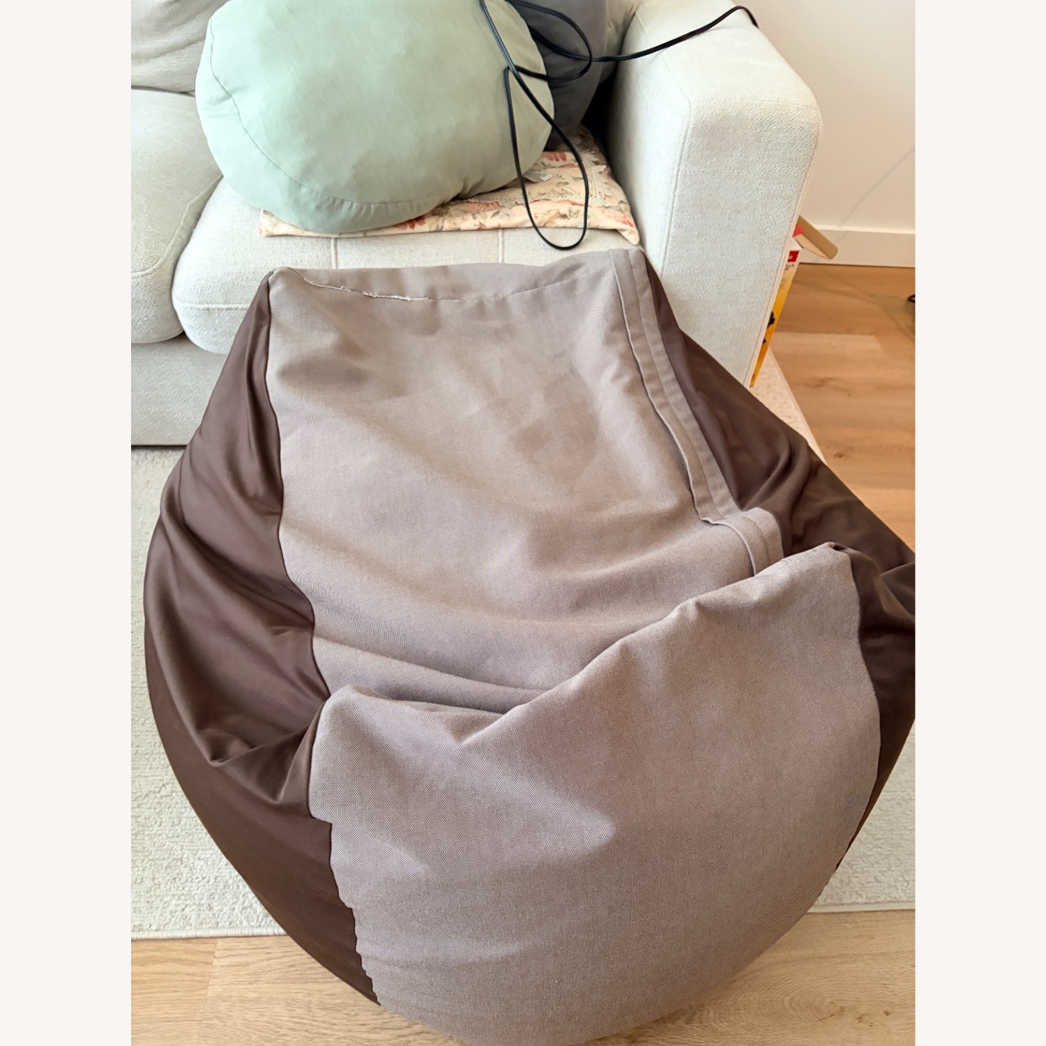 Muji Body Fit Cushion X2 with 4 More Covers - image-9