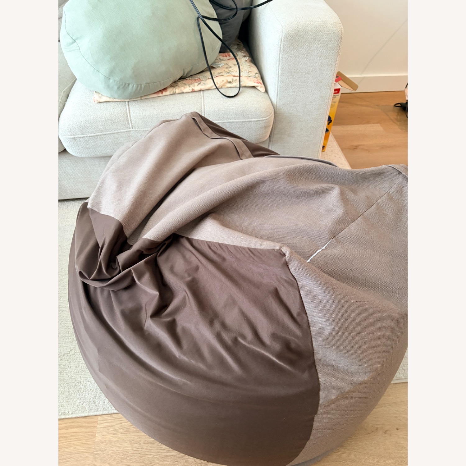 Muji Body Fit Cushion X2 with 4 More Covers - image-8