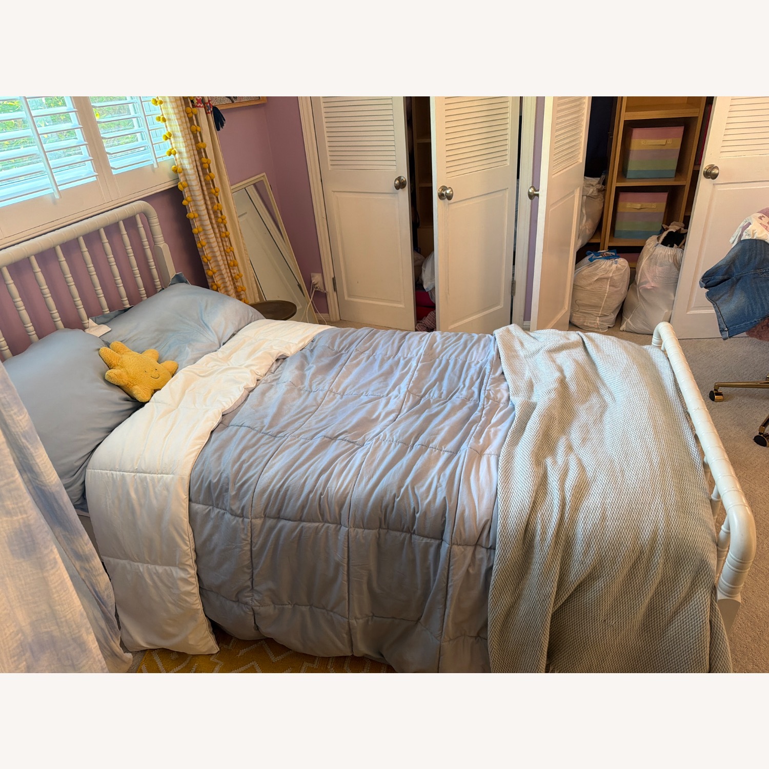 Elsie White Twin Bed - image-5