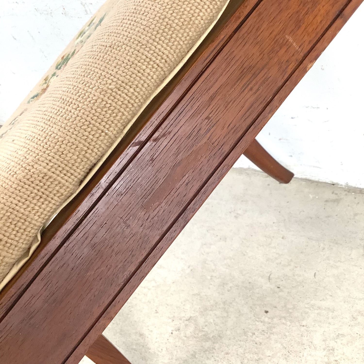Vintage Queen Anne Style Cherry Accent Chair - image-20