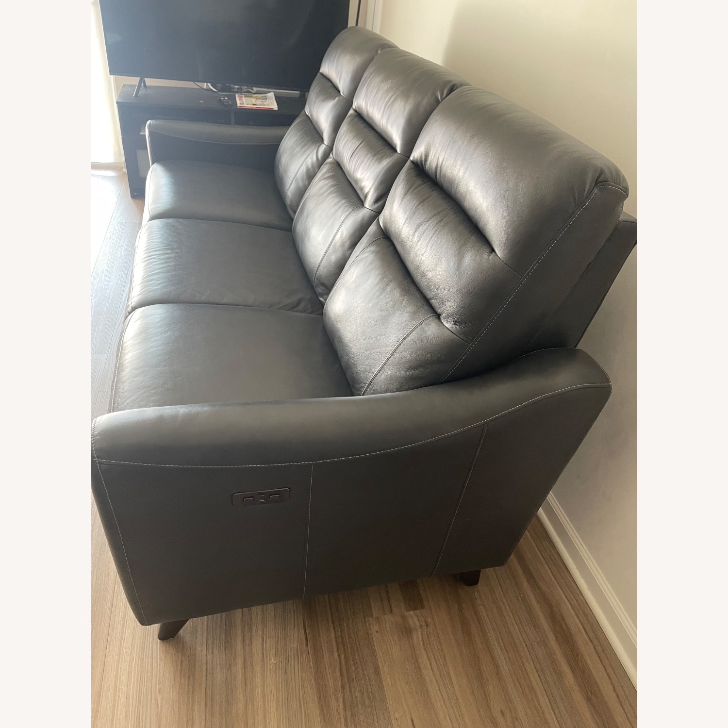 Raymour & Flanigan Graham Black Leather 3+ Seater Sofa - image-1
