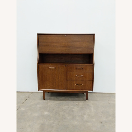 Used Vintage Mid Century Modern Cabinet / Sideboard for sale on AptDeco
