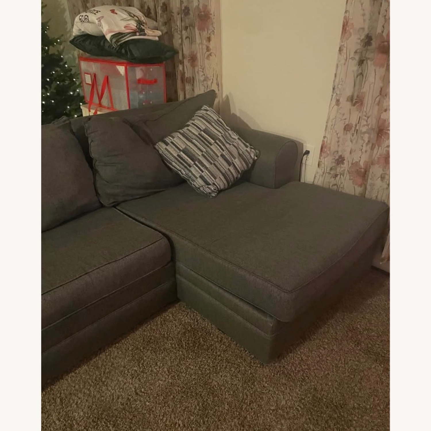 Nova Navy Blue Sectional - image-3