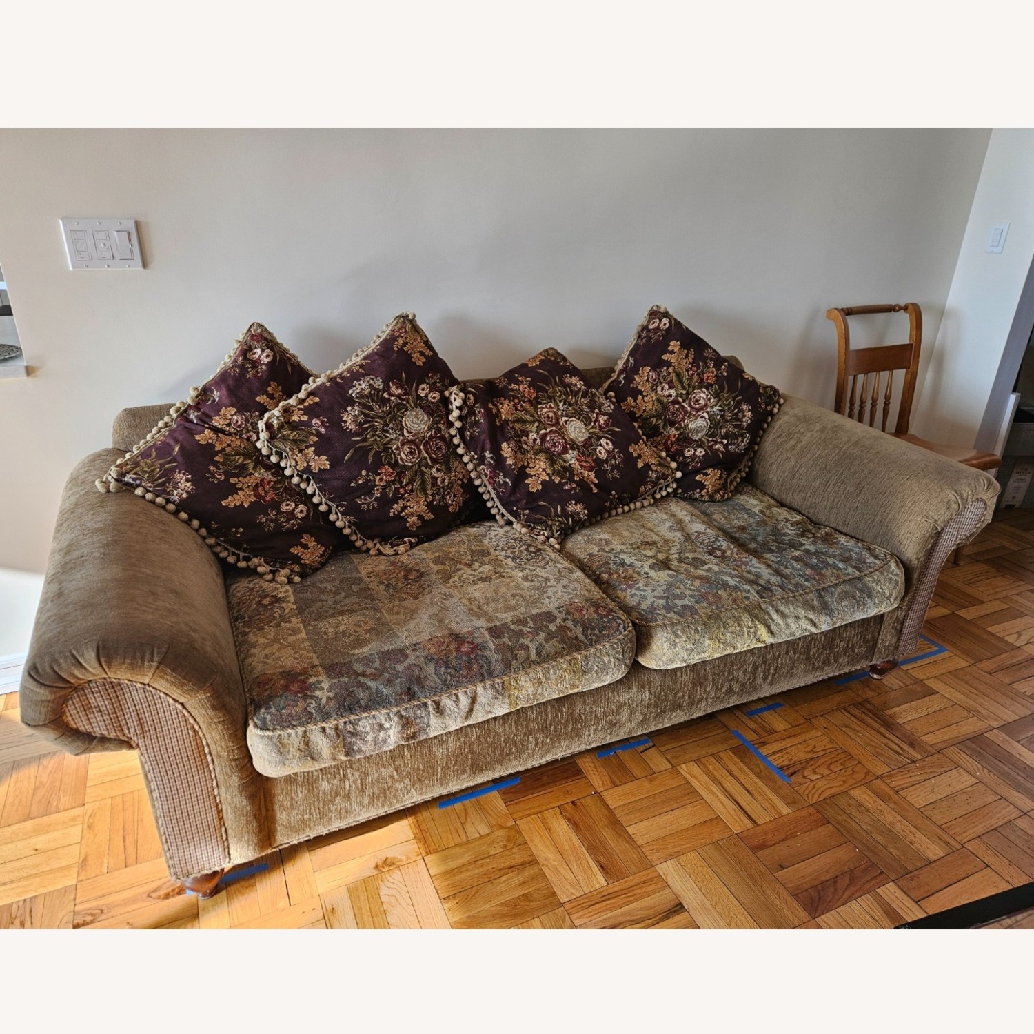 Domain Furniture 3+ Seater Sofa - image-6