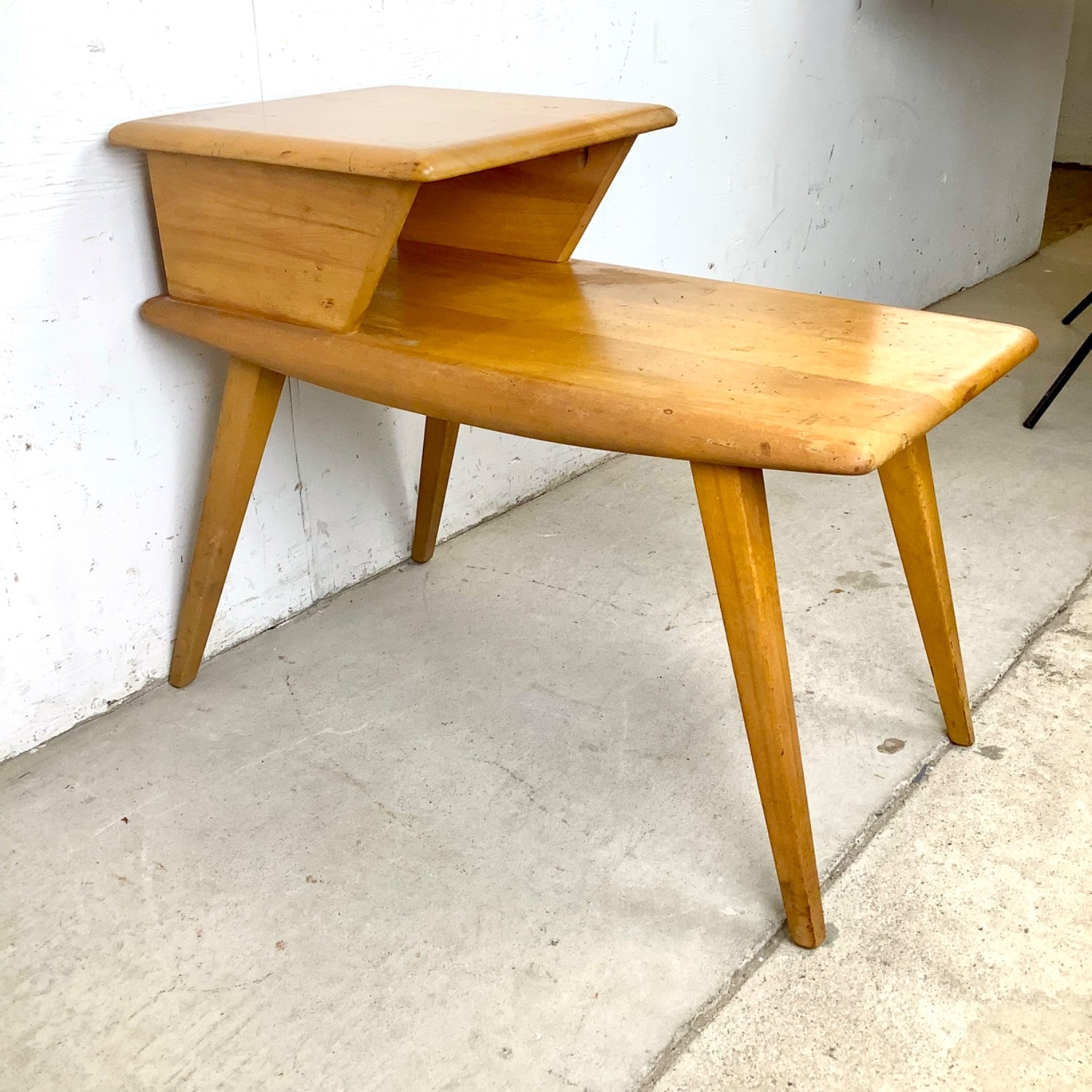 Vintage Heywood-Wakefield Birch End Table - image-5