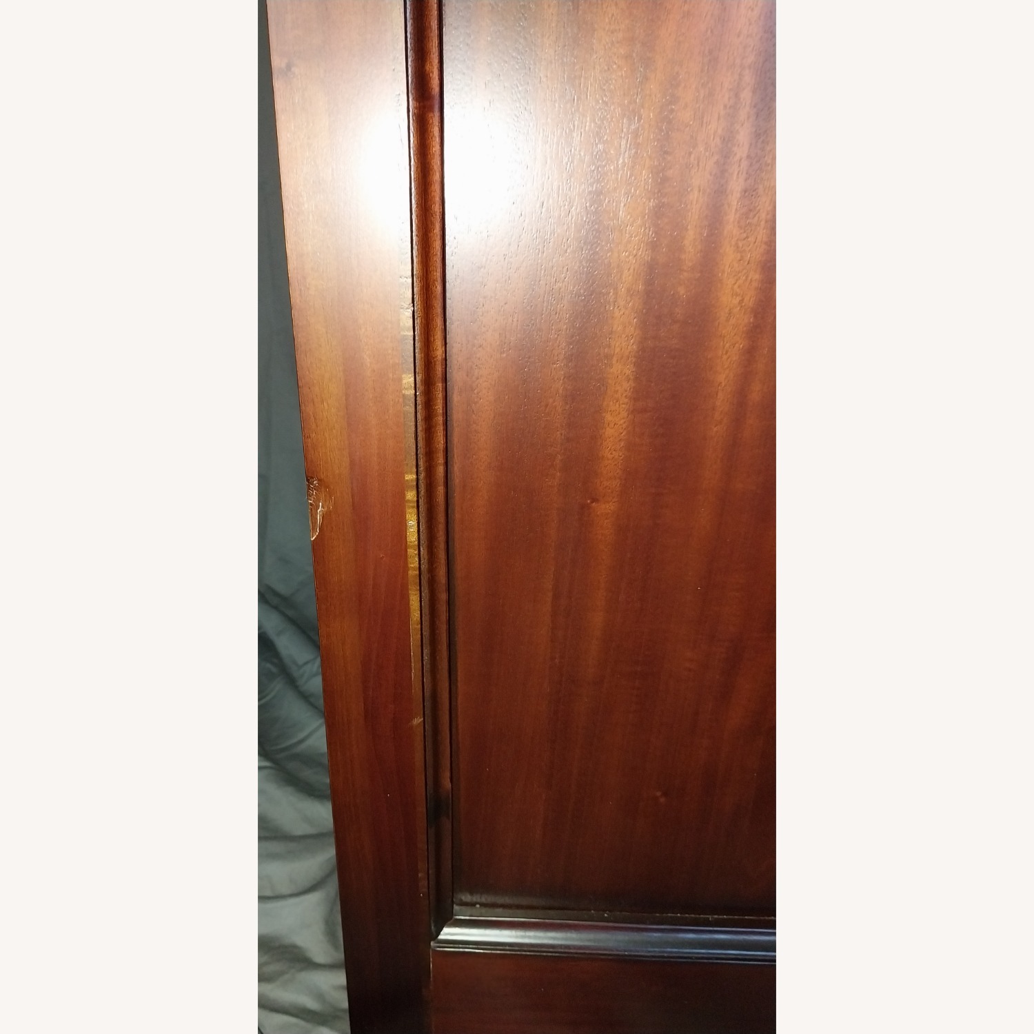 Pottery Barn Aubrey Shelf with Cabinet (19") - image-8