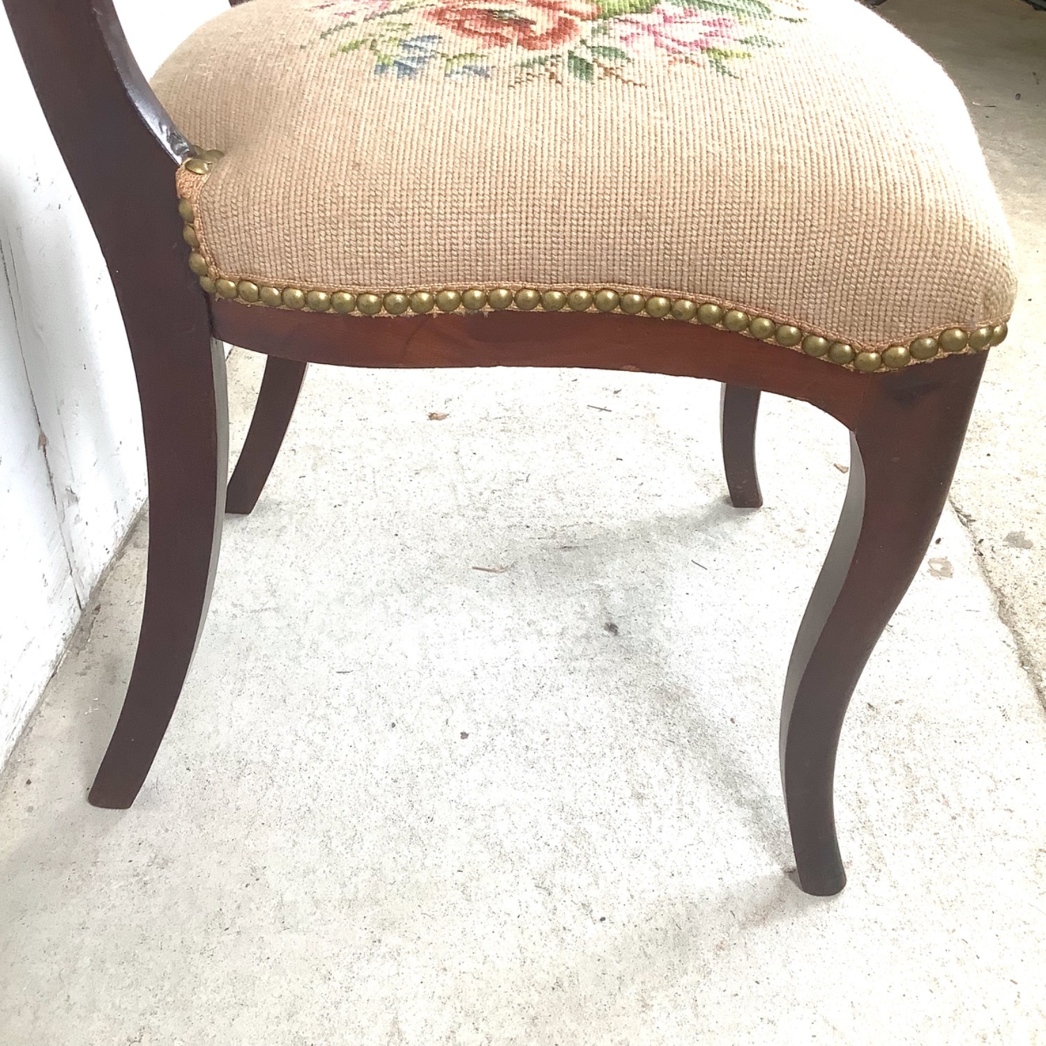 Vintage Chippendale Style Accent Chair - image-6
