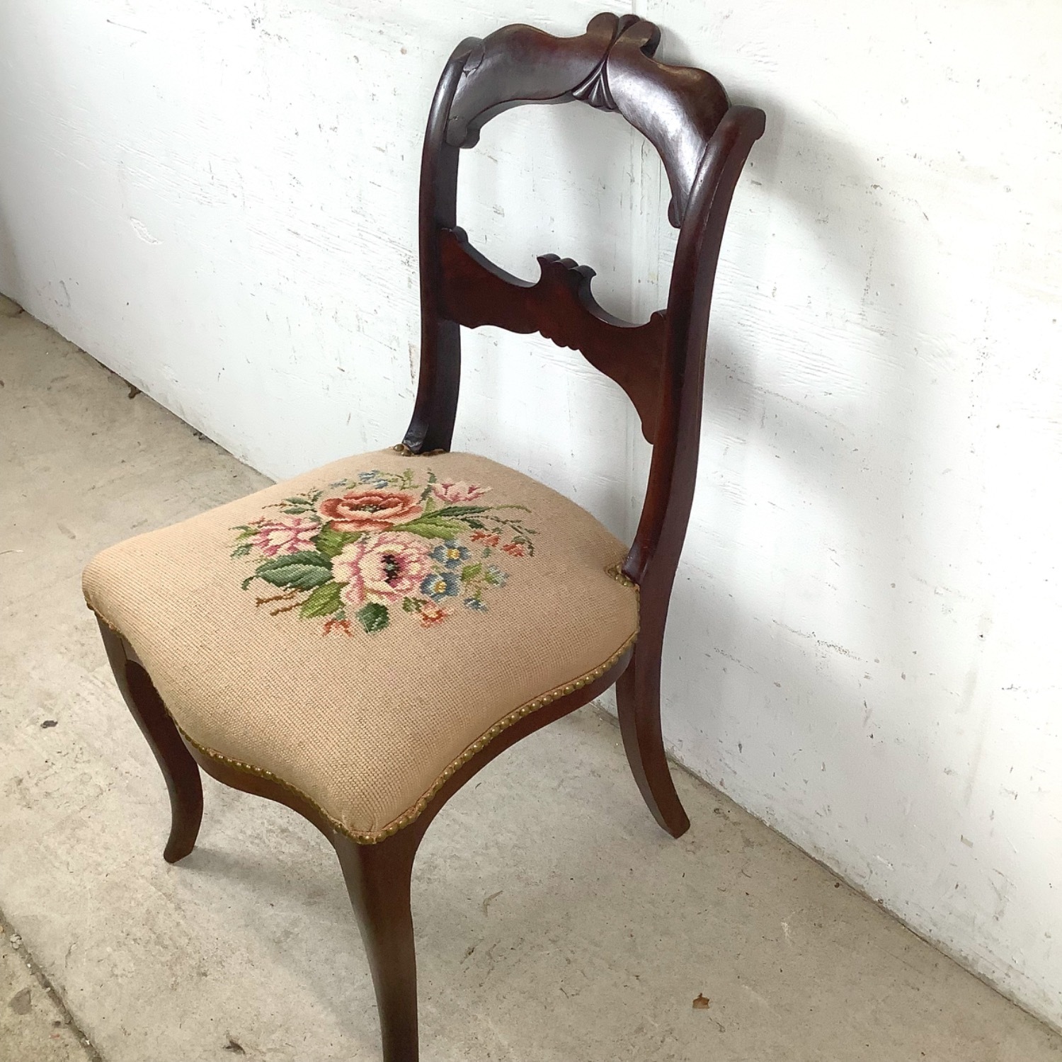 Vintage Chippendale Style Accent Chair - image-3