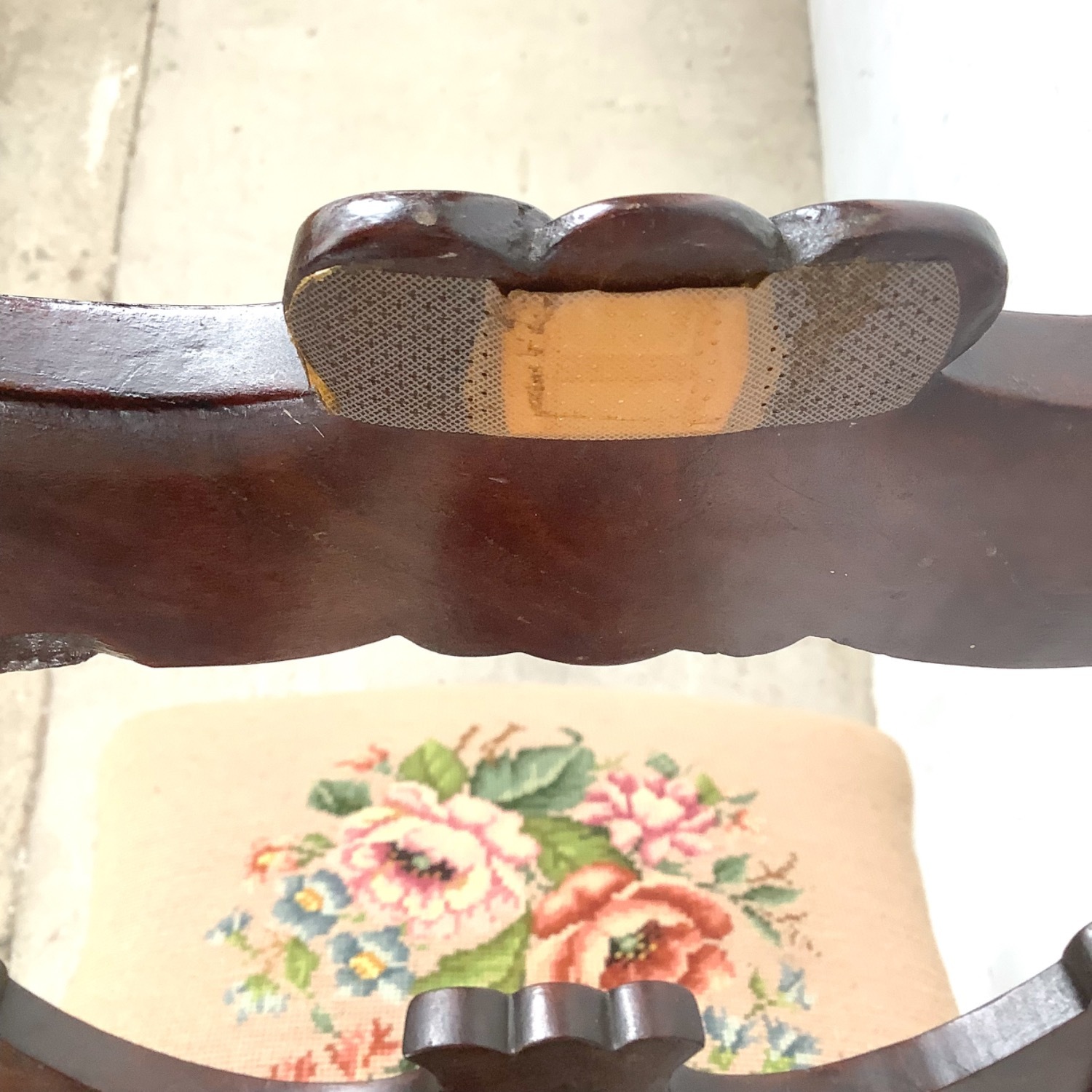 Vintage Chippendale Style Accent Chair - image-10