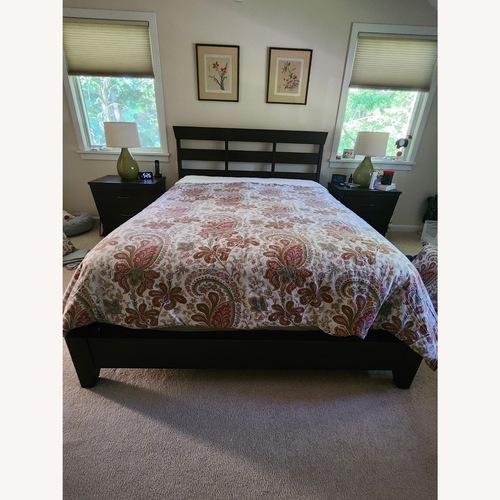 Used Ethan Allen Horizons Queen Bed for sale on AptDeco