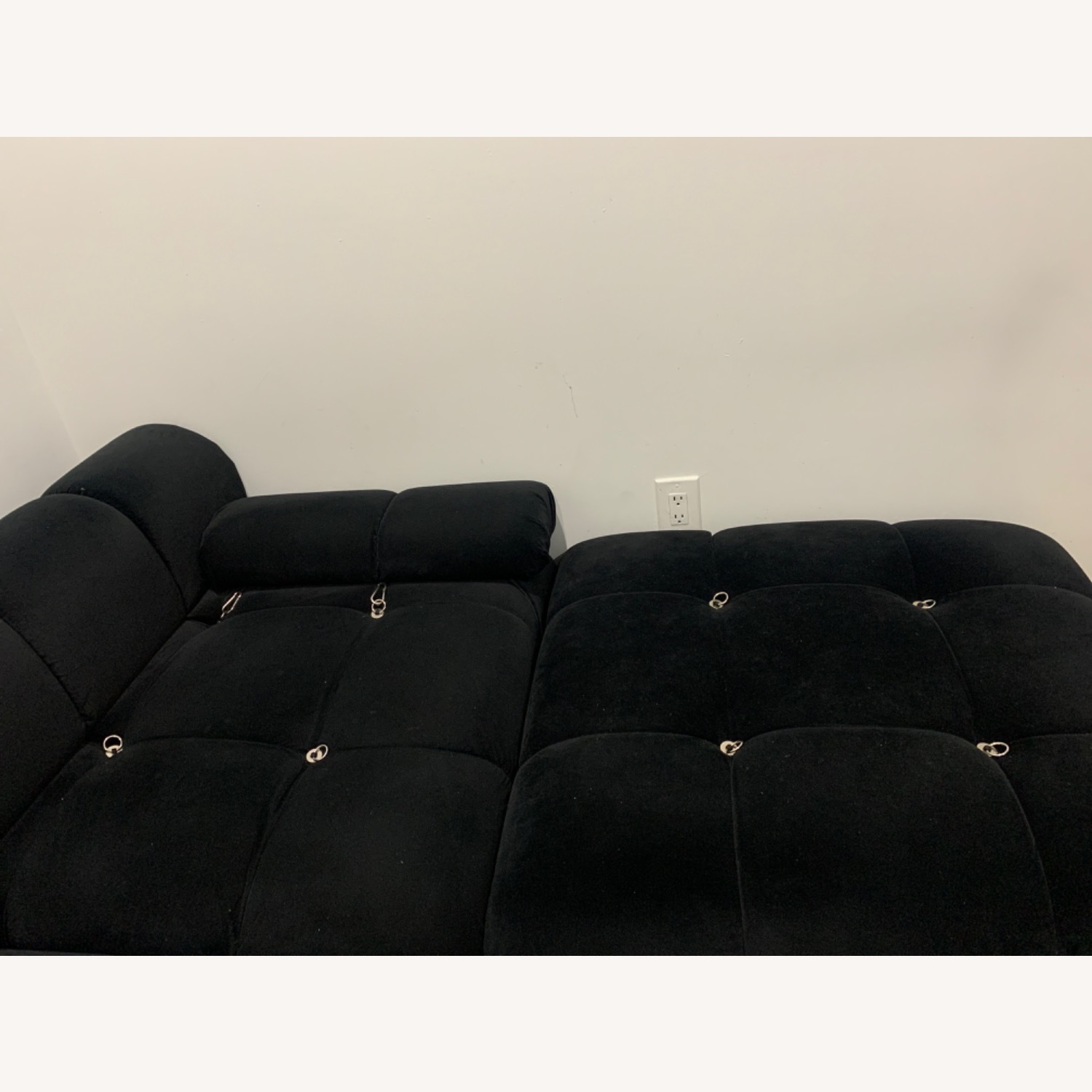 Modern Italian Modular Sofa - image-3