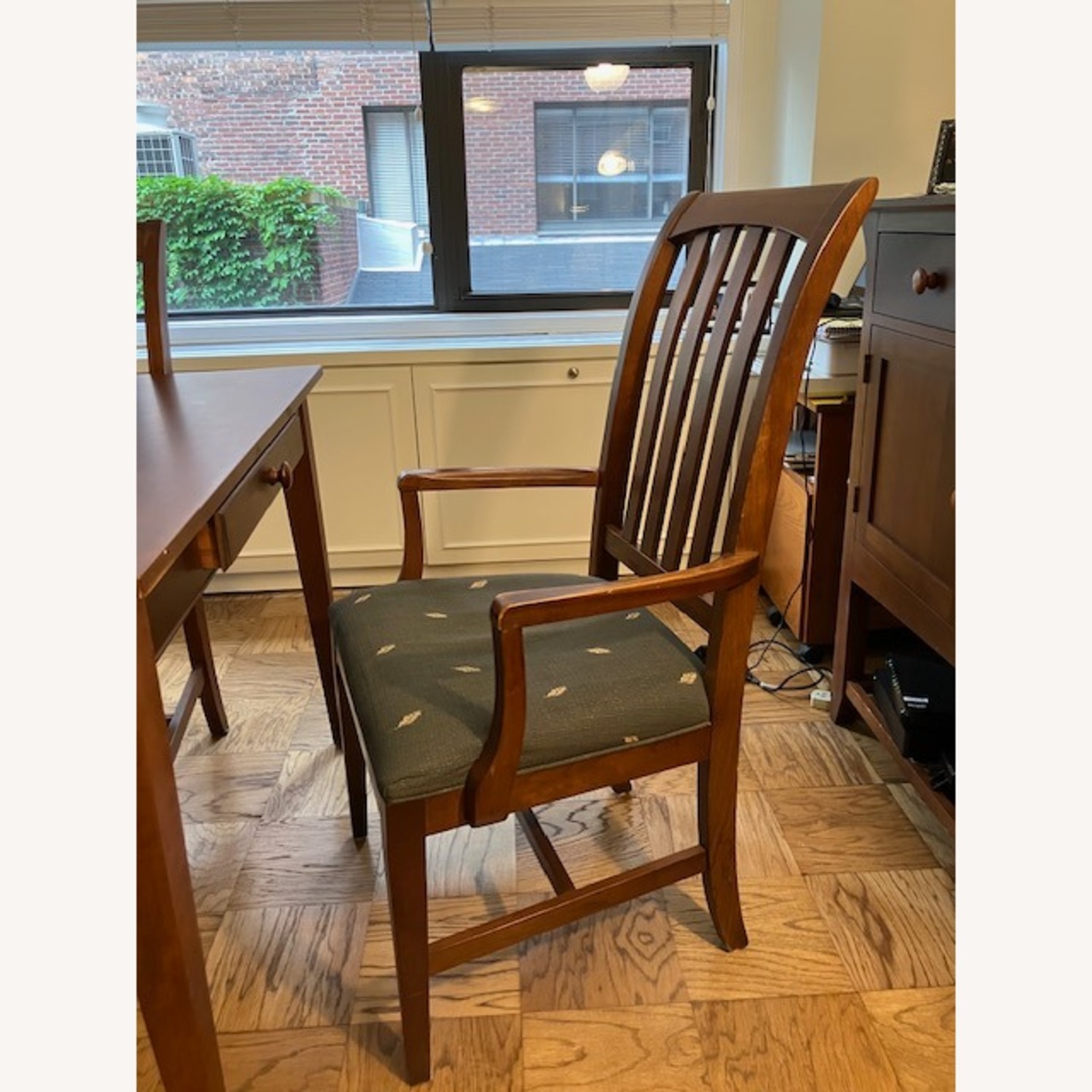 Ethan Allen Rectangular Table & Six Chairs - image-3