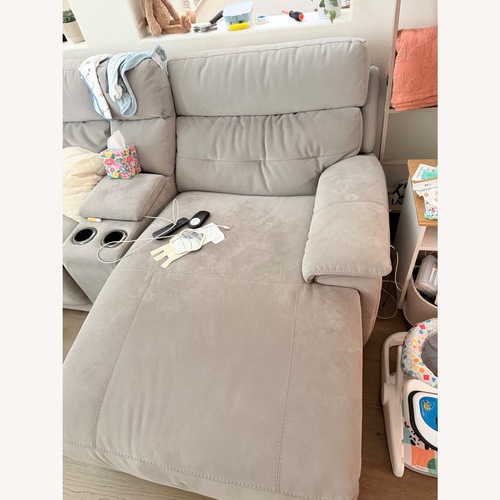 Used Rumor 6pc Power Sectional  for sale on AptDeco