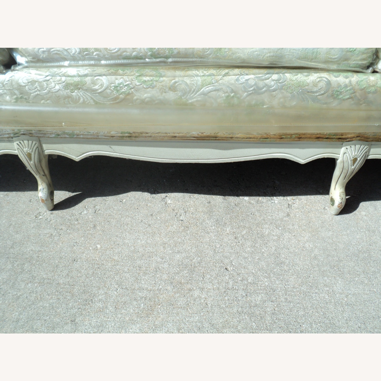 1970 French Provincial Cream/Gold Floating Sofa - image-4