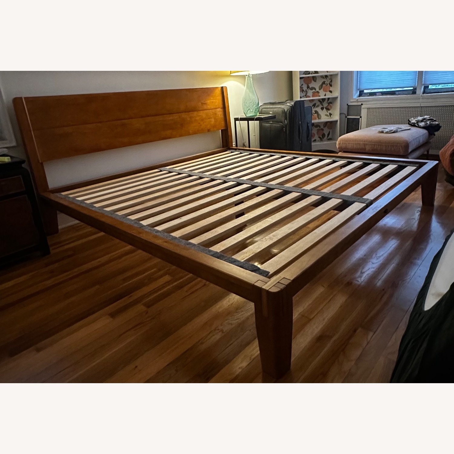 Thuma Light Brown Wood King Bed - image-3