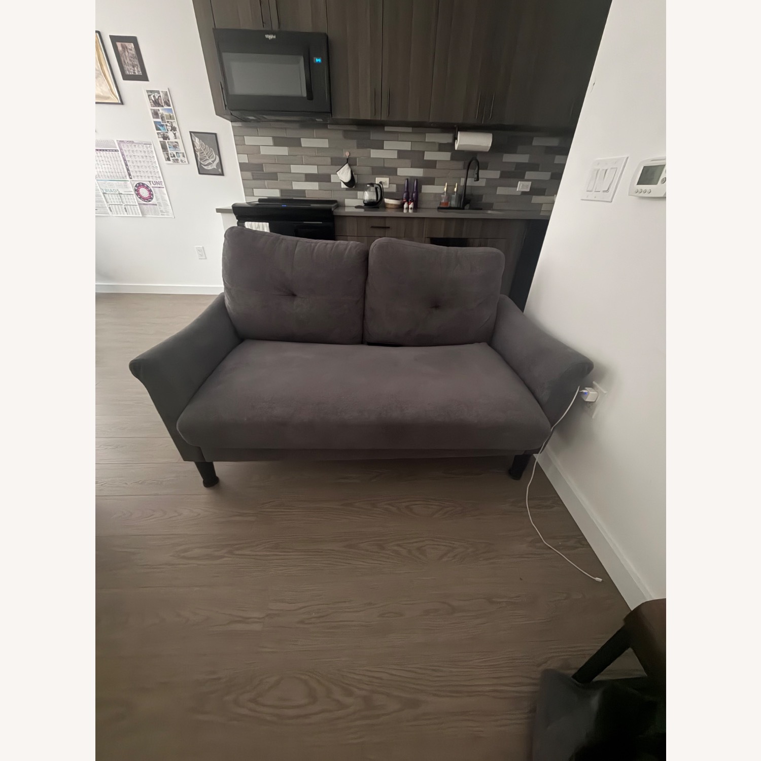 2 Seat Loveseat - image-2