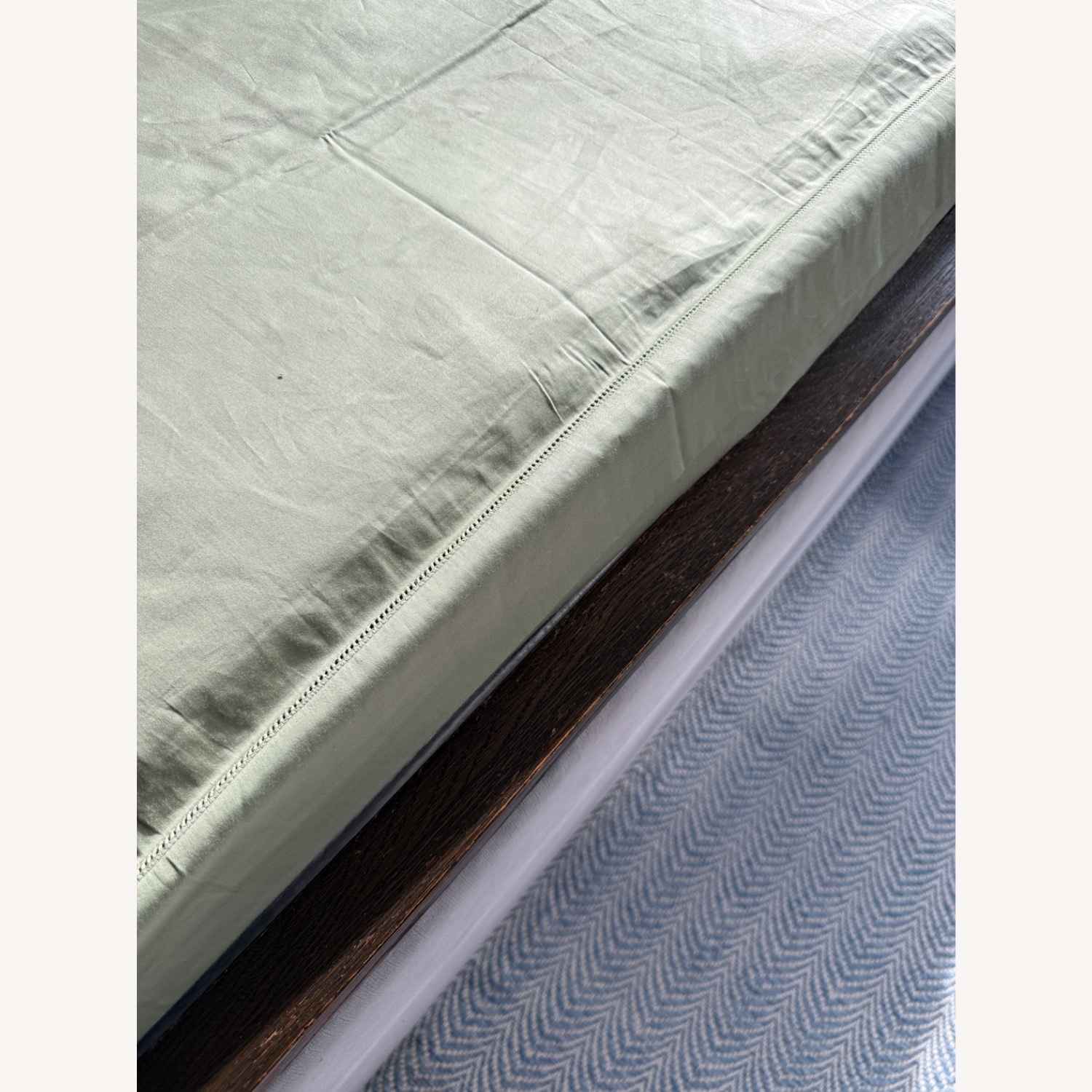 Light Gray Velvet and Wood  King Bed - image-8