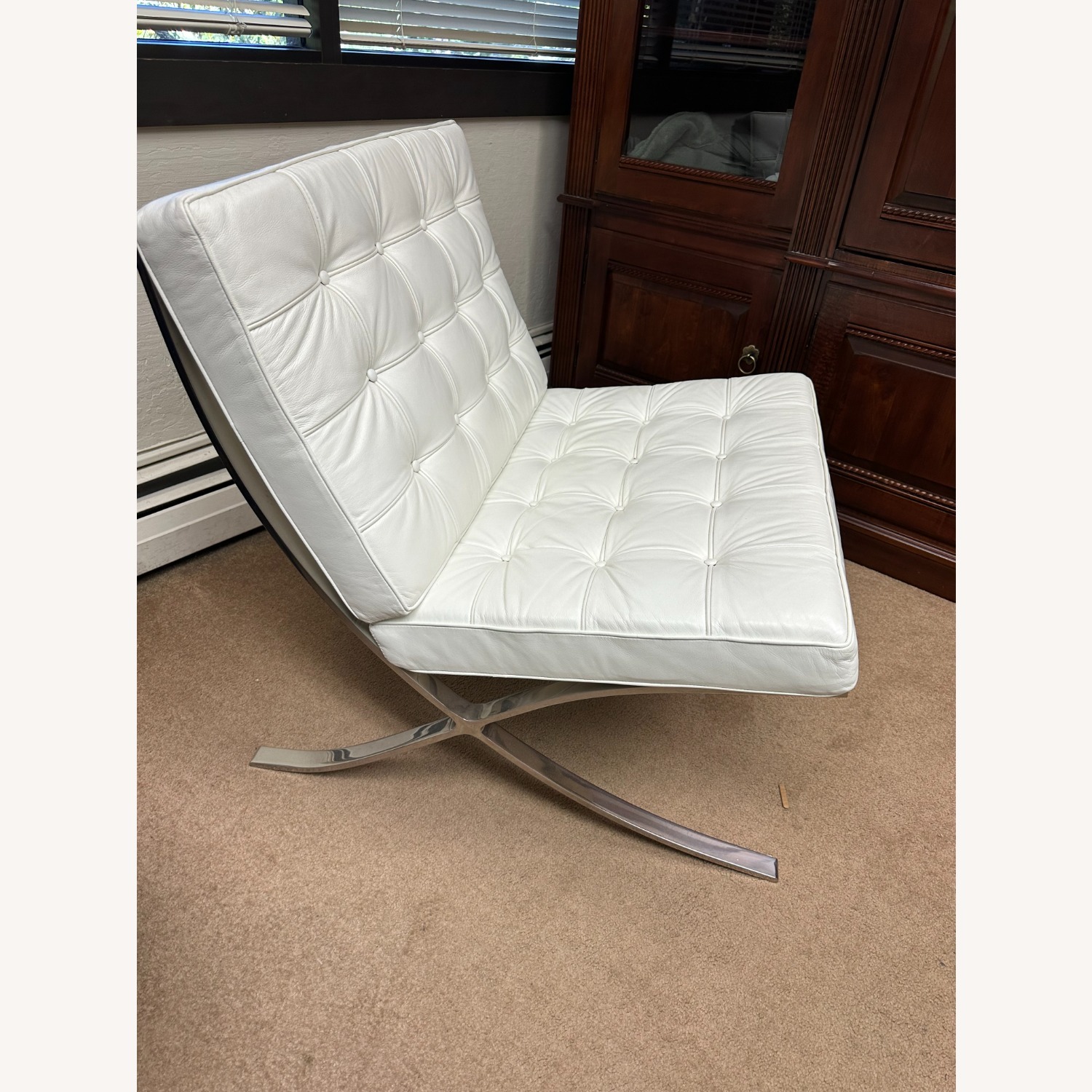 White Leather Accent Chair - image-4